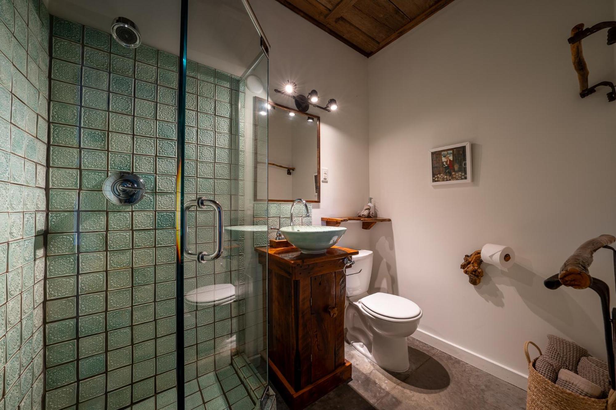 Owl'S Nest Suites Carrying Place 외부 사진