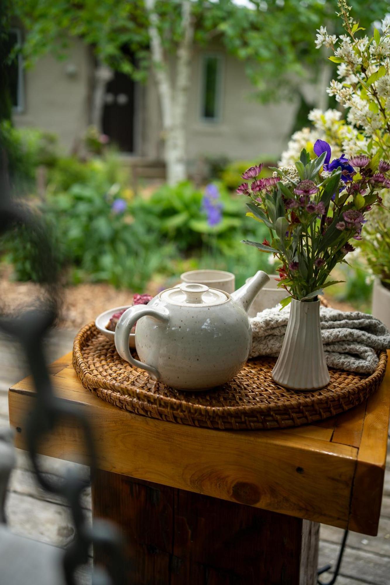 Owl'S Nest Suites Carrying Place 외부 사진